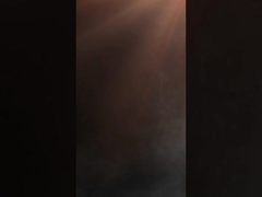 Cắm trại bên ngoài cửa tấm pin mặt trời